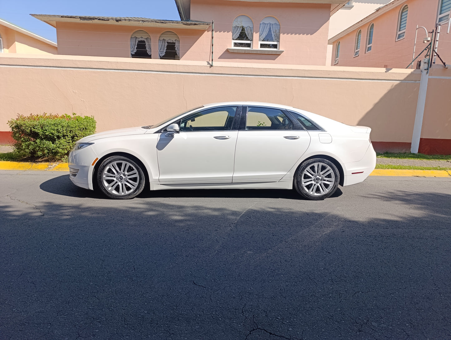 Lincoln MKZ 2016