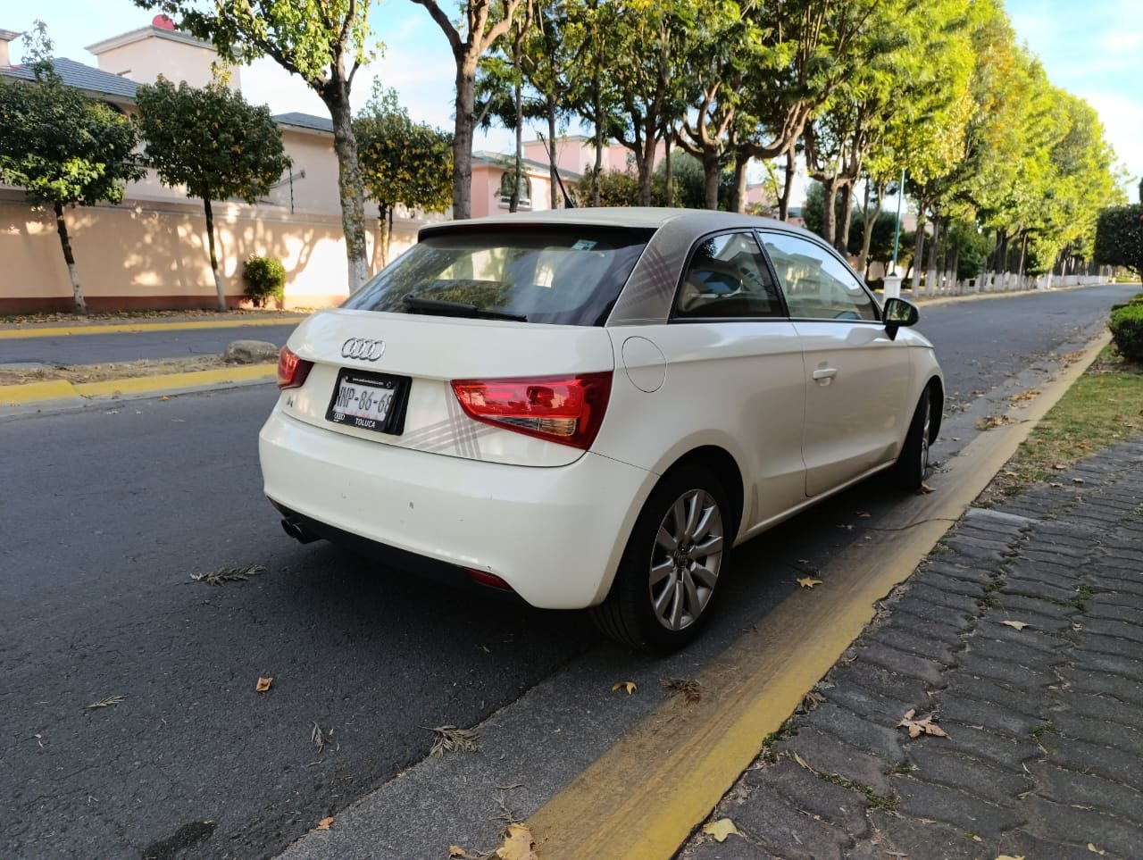 Audi A1 2012