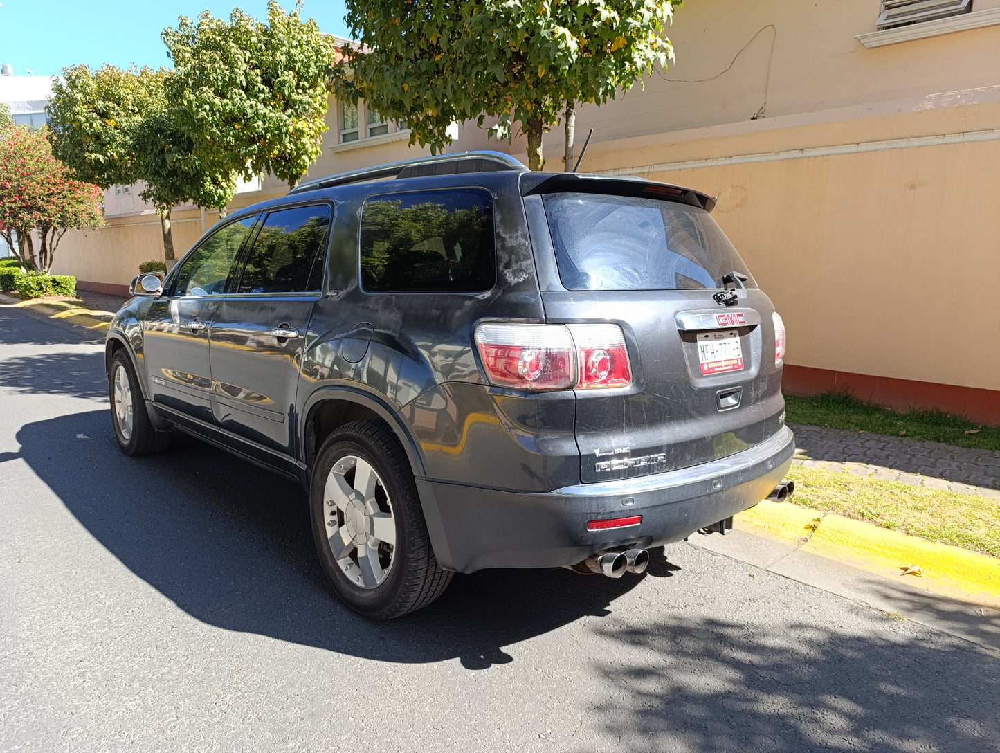 GMC Acadia 2007